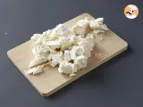 Tappa 2 - Cake salato con pancetta, formaggio caprino e noci
