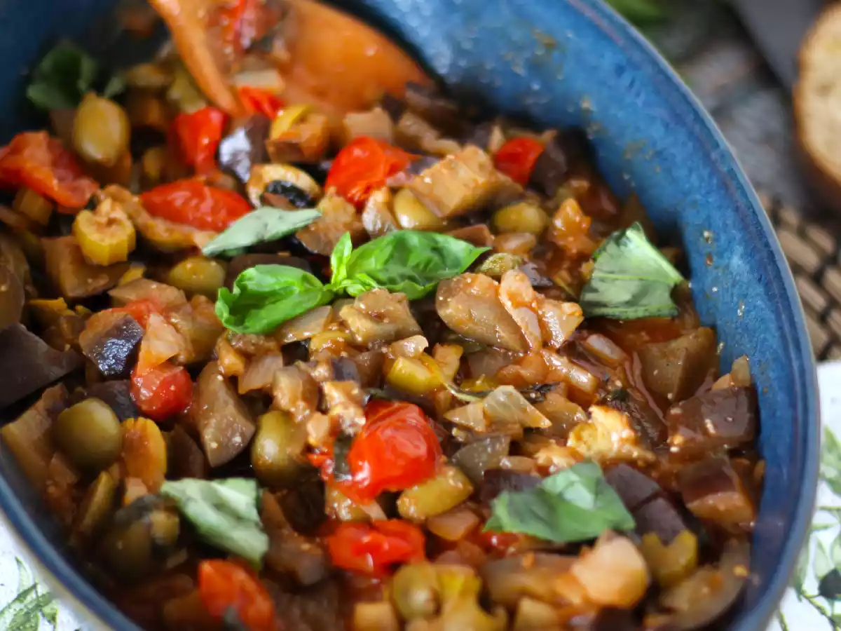 Caponata siciliana, il contorno mediterraneo ricco di gusto - foto 2