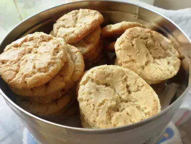 Cookies al burro di arachidi e cioccolato bianco
