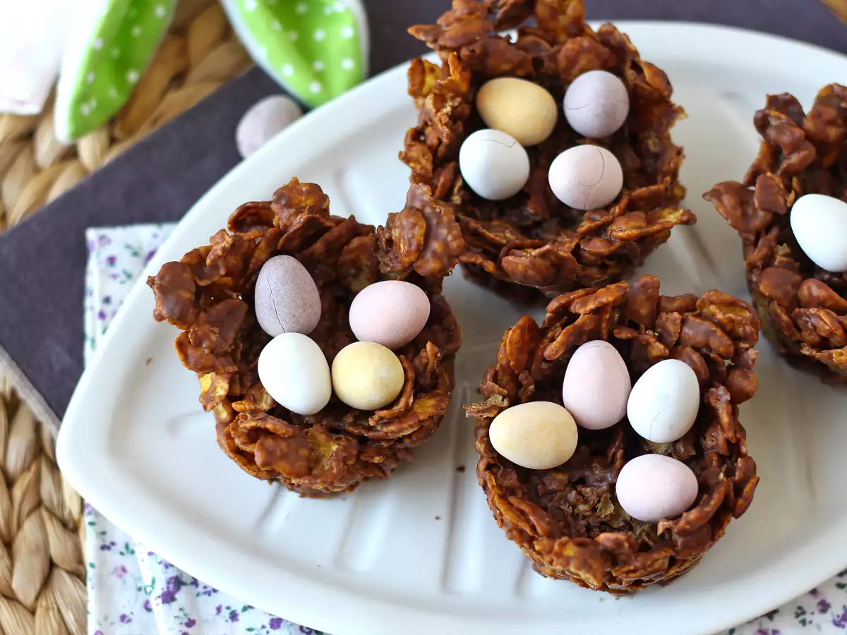 Nidi di Pasqua al cioccolato con cornflakes croccanti - foto 7