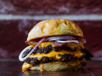 Smash Burger: molto più di una moda, un nuovo modo di gustare gli hamburger