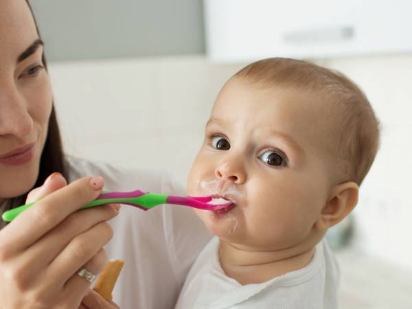 Metalli pesanti negli alimenti per bambini: il pericolo nascosto che potrebbe danneggiare la salute del vostro bambino