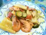 Ricetta Paccheri con mazzancolle, zucchine e pomodorini