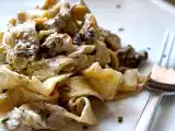 Ricetta Pappardelle panna, funghi e nocciole