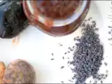 Ricetta Marmellata di pesche, prugne, uva al profumo di vaniglia e lavanda
