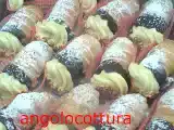 Ricetta Cannoncini di pasta sfoglia con crema chantilly