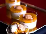 Ricetta Semifreddo agli amaretti con crema di cachi