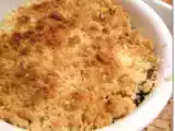 Ricetta Crumble salato di champignons, speck e noci