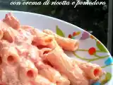 Ricetta Tortiglioni con crema di ricotta e pomodoro: primo piatto cremoso e veloce