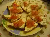 Ricetta Bruschetta pomodoro e formaggio alle erbe aromatiche