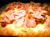 Ricetta Pizza con peperoni gialli, capesante e mortadella