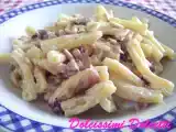 Ricetta Caserecce con radicchio, speck e pinoli