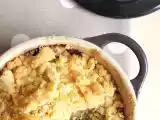 Ricetta Crumble salato d'insalata belga, mele, uvetta e pinoli