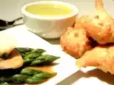 Ricetta Crema di asparagi, frittelle di pancetta e capesante al lime e wasabi