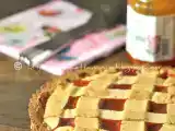 Ricetta Crostata di frolla alle mandorle con marmellata di rosa canina