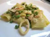 Ricetta Paccheri con calamari sogliola e piselli