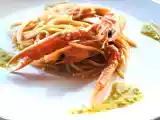 Ricetta Spaghetti integrali con scampi, mazzancolle e pesto di pistacchi.