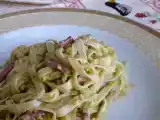 Ricetta Tagliatelle al pesto di pistacchio e speck