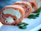Ricetta Involtini di crepes al pomodoro con prosciutto e mozzarella
