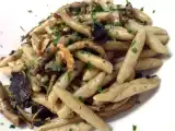 Ricetta Pasta integrale con funghi e noci