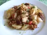 Ricetta Conchiglie con pesce spada, noci e melanzane
