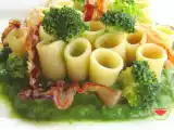 Ricetta Pasta broccoli e pancetta croccante