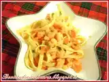 Ricetta Fettucce gamberetti, salmone e curry