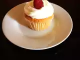 Ricetta Cupcake glassati alla vaniglia