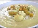 Ricetta Vellutata di cavolfiore con ceci e yogurt