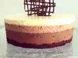 Ricetta Torta mousse ai tre cioccolati