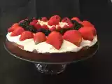 Ricetta Torta al cioccolato bianco, cocco, chantilly e frutta fresca