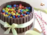 Ricetta Torta kitkat ed m&m's