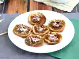 Ricetta Crostini con pesto e pomodori secchi
