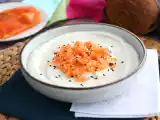 Ricetta Crema di cavolfiore con latte di cocco e salmone affumicato