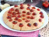 Ricetta Focaccia semintegrale con pomodorini