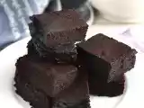 Ricetta Torta al cioccolato senza uova e senza lattosio