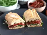 Ricetta Panino con speck, rucola, pomodori secchi e aceto balsamico