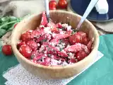 Ricetta Insalata di fragole, pomodori, feta e basilico