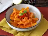 Ricetta Pasta con peperoni e philadelphia: cremosa, veloce e gustosa