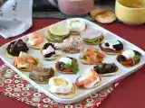 Ricetta Come guarnire i blinis? 9 ricette sfiziose per un aperitivo perfetto!