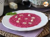 Ricetta Risotto alla barbabietola e gorgonzola: un’esplosione di colore e sapori intensi