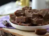 Ricetta Fudge ai datteri: un’esplosione di gusto ed energia in ogni morso!