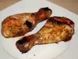 Ricetta Una ricetta cajun: cosce di pollo al forno spennellate con salsa worcester,