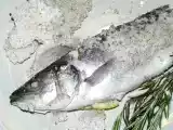 Ricetta Branzino al sale aromatico