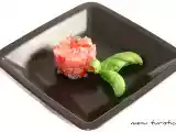 Ricetta Tartare di tonno con pomodorini, capperi e basilico