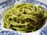 Ricetta Spaghetti al pesto di piselli e menta con ricotta affumicata