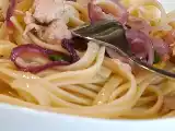 Ricetta Linguine con cipolla di tropea, tonno e limone