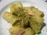 Ricetta Paccheri con pinoli, erbette e crema di pistacchi