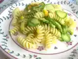 Ricetta Pasta con zucchine e uovo sodo