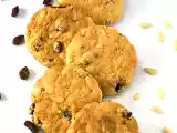 Ricetta Biscotti rustici uvetta e pinoli